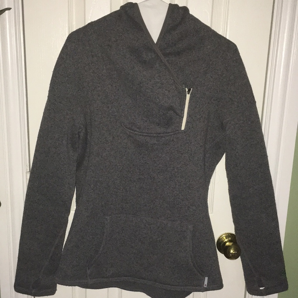 Stio active thumb-hole hoodie